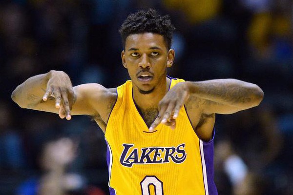 若日尼奥代表弗拉门戈赢下南美解放者杯，生涯再添重要冠军（若日尼奥随弗拉门戈夺得南美解放者杯，职业生涯再添重磅冠军）