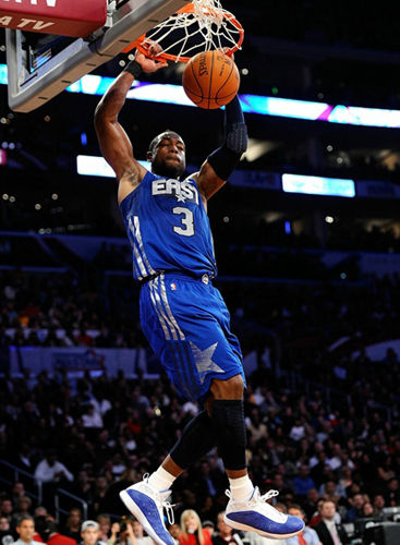 五大联赛榜首再次易主（五大联赛榜首再换主人）