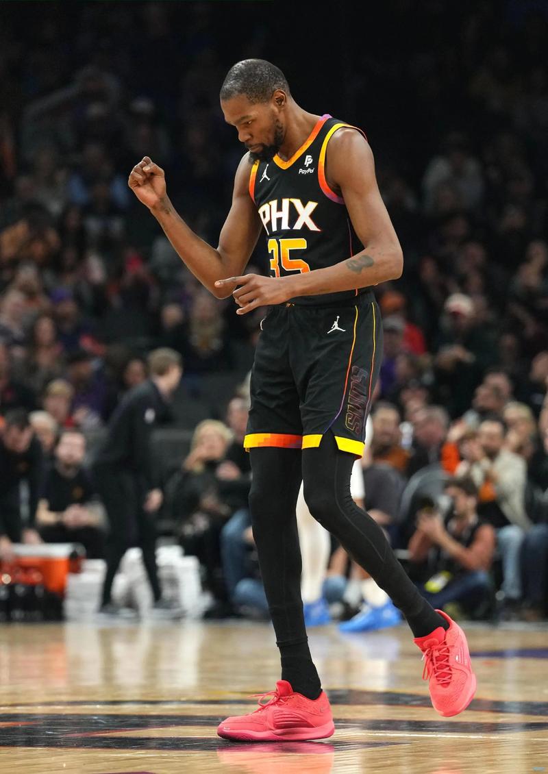 马洛卡迎战埃尔切：历史交锋与未来展望（马洛卡对阵埃尔切：往绩回顾与前景分析）