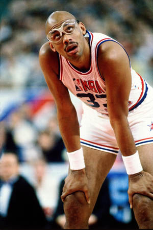 巴黎队史第九次在欧冠负于拜仁仅次于皇萨（巴黎欧冠第9次不敌拜仁，仅少于皇马巴萨）