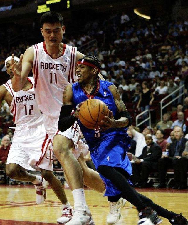 哈体院滑冰场现国家一级运动员亲授防摔技巧（哈体院滑冰场国家一级运动员现场亲授防摔技巧）