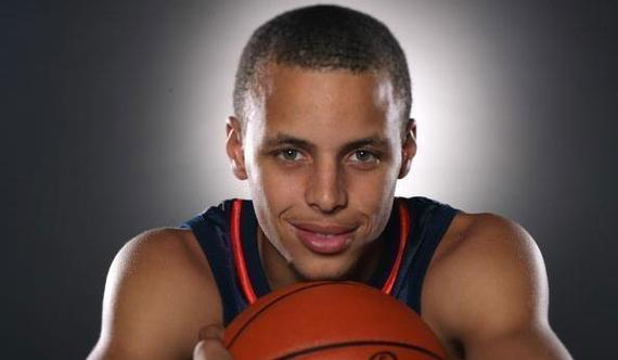 欧冠比赛战术分析：尤文图斯防守策略,（欧冠战术解析：尤文图斯的防守体系）